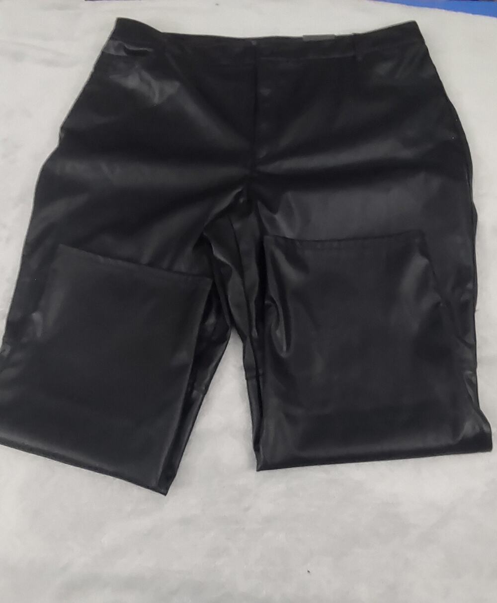 Worthington Imitation Leather Black Pants Women's Size 16W NWT Retail $70